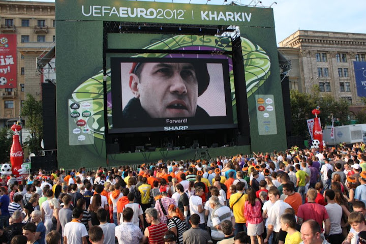 Реклама VEKA в фан-зонах на ЕВРО 2012
